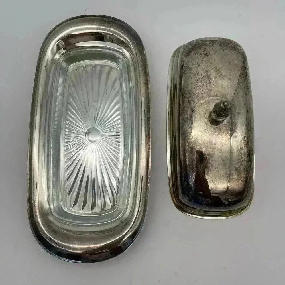 Vintage Silveplate, Butter Dish Elegant Patterned Pineapple Top, Glass insert - Picture 5 of 12